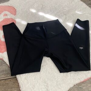 ALO Yoga Classic Black Leggings